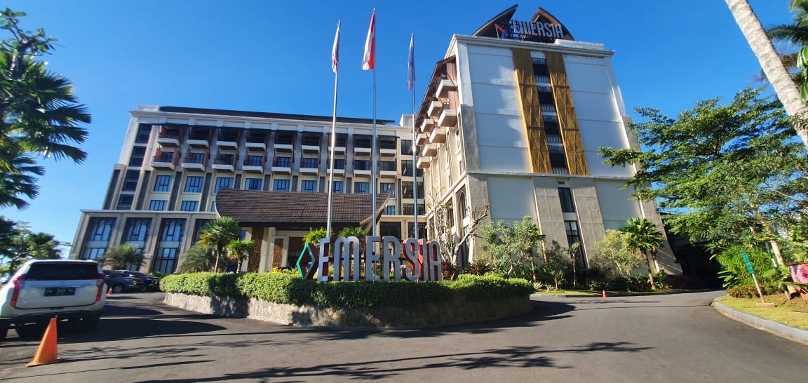 Emersia Hotel and Resort Batusangkar